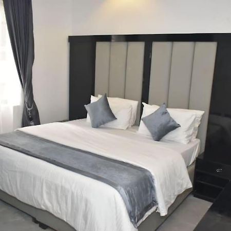 Jada Hotel And Suits Лагос Экстерьер фото