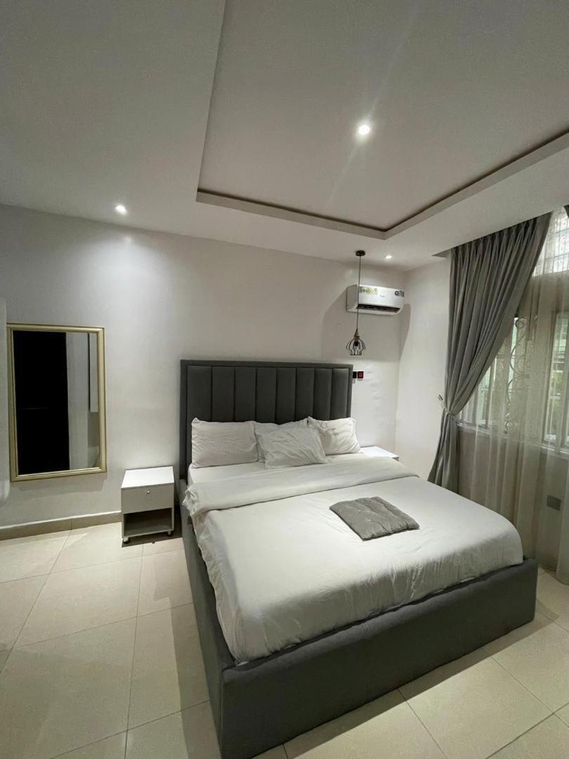 Jada Hotel And Suits Лагос Экстерьер фото